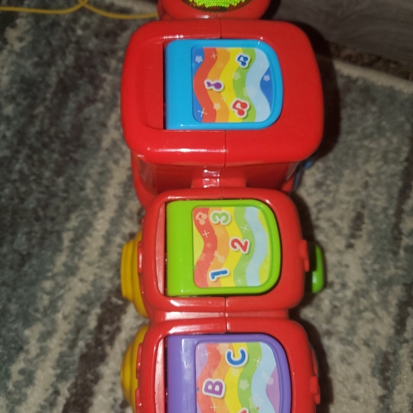 Vtech pull train - Picture 2 of 6